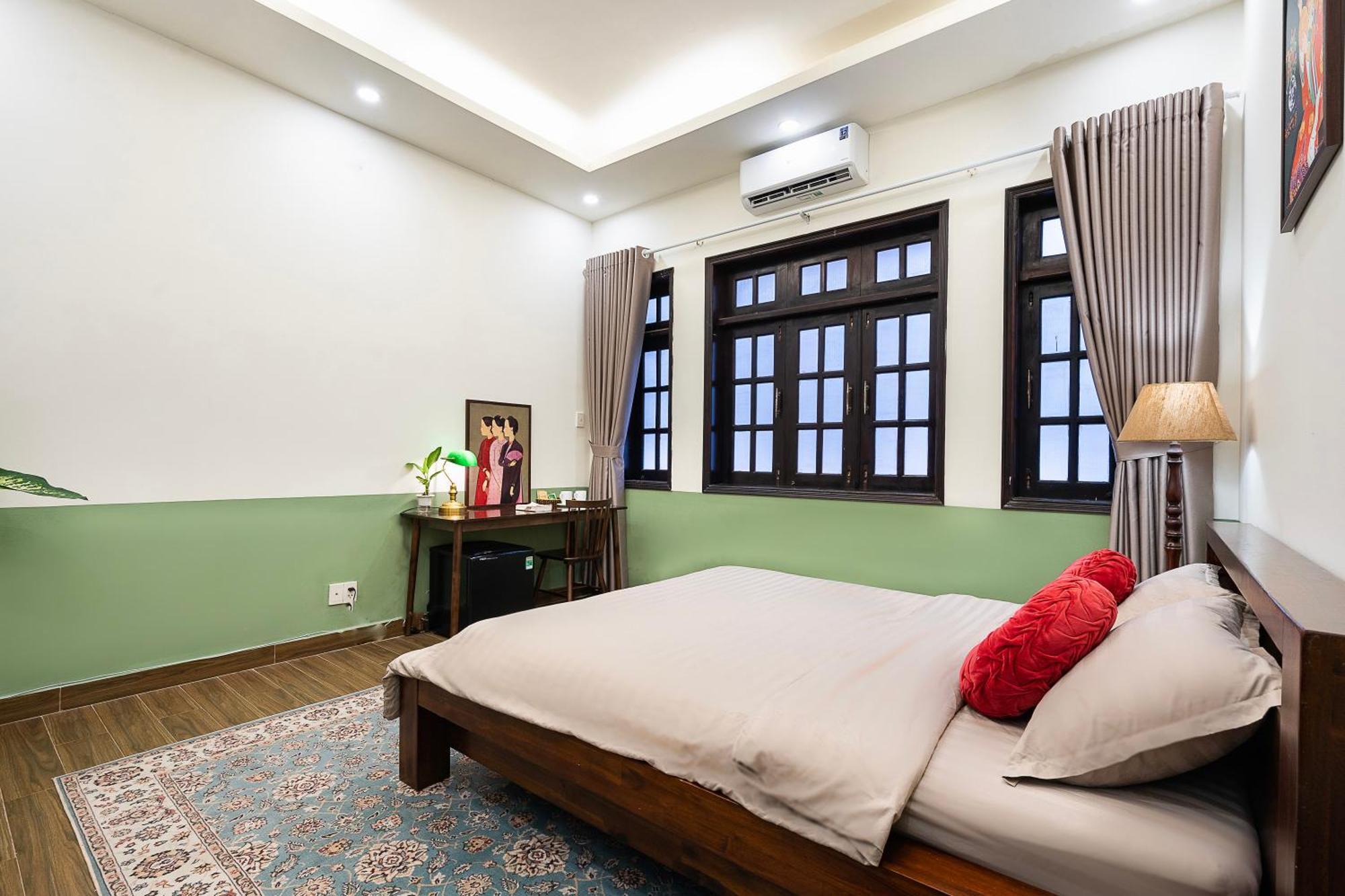 A Little Saigon Hotel - Bui Vien Walking Street Хошимін Екстер'єр фото
