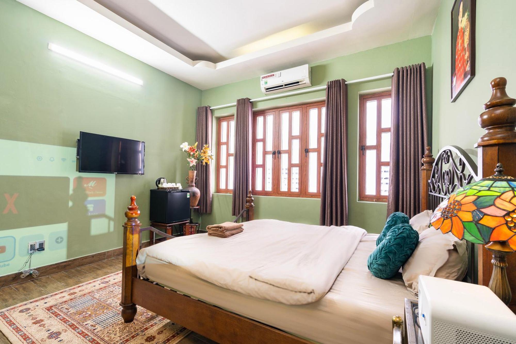 A Little Saigon Hotel - Bui Vien Walking Street Хошимін Екстер'єр фото